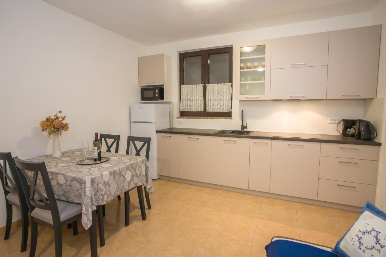 Apartment Ivan 2 *