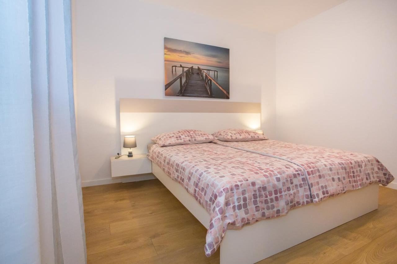 Ivan 2 Apartment Funtana