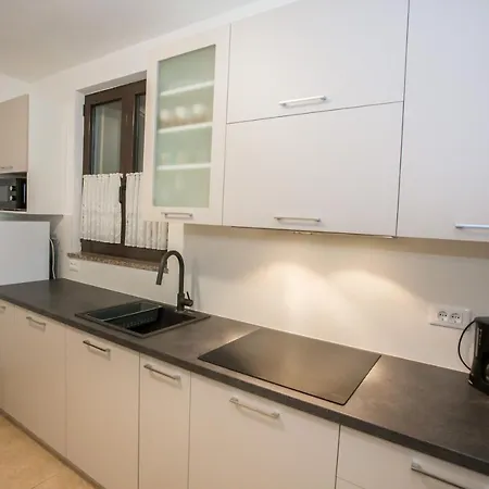 Apartment Ivan 2 Funtana Exterior photo